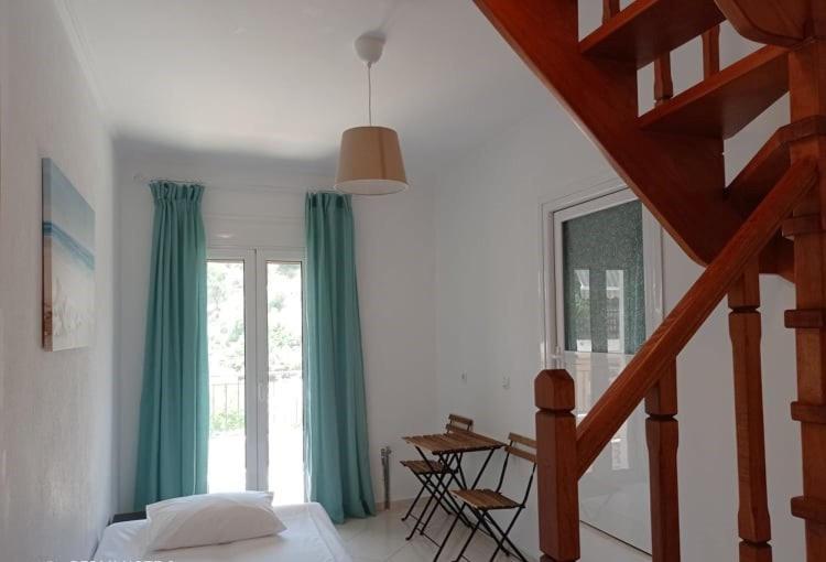 Hermes Holiday Home In The Port Of Sivota エクステリア 写真